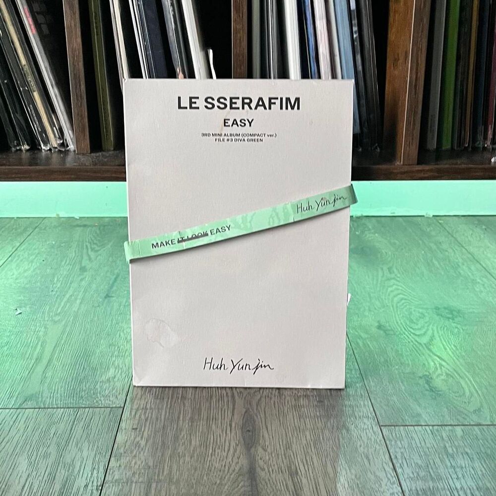 LE SSERAFIM Easy Album (Compact ver.)